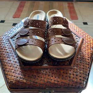 Clarks Sandals Leisa Cacti Brown Multi 7M